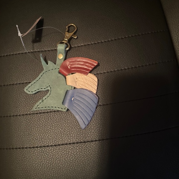 New Portland Leather Flair - Picture 2 of 3